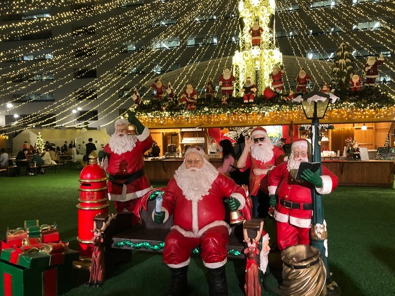 福岡クリスマスマーケット2020（天神）　サンタクロース