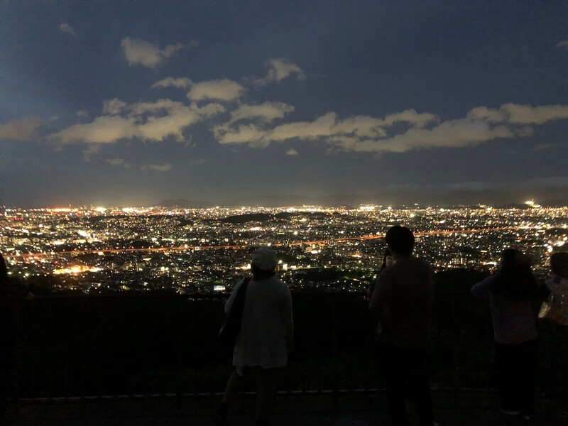 油山片江展望台　福岡市の夜景スポット　デートスポット