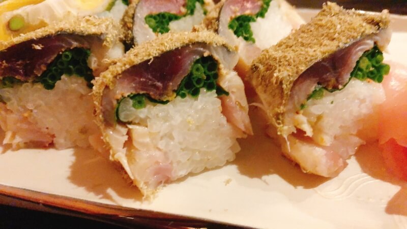 和飯屋うたの　鯖寿司